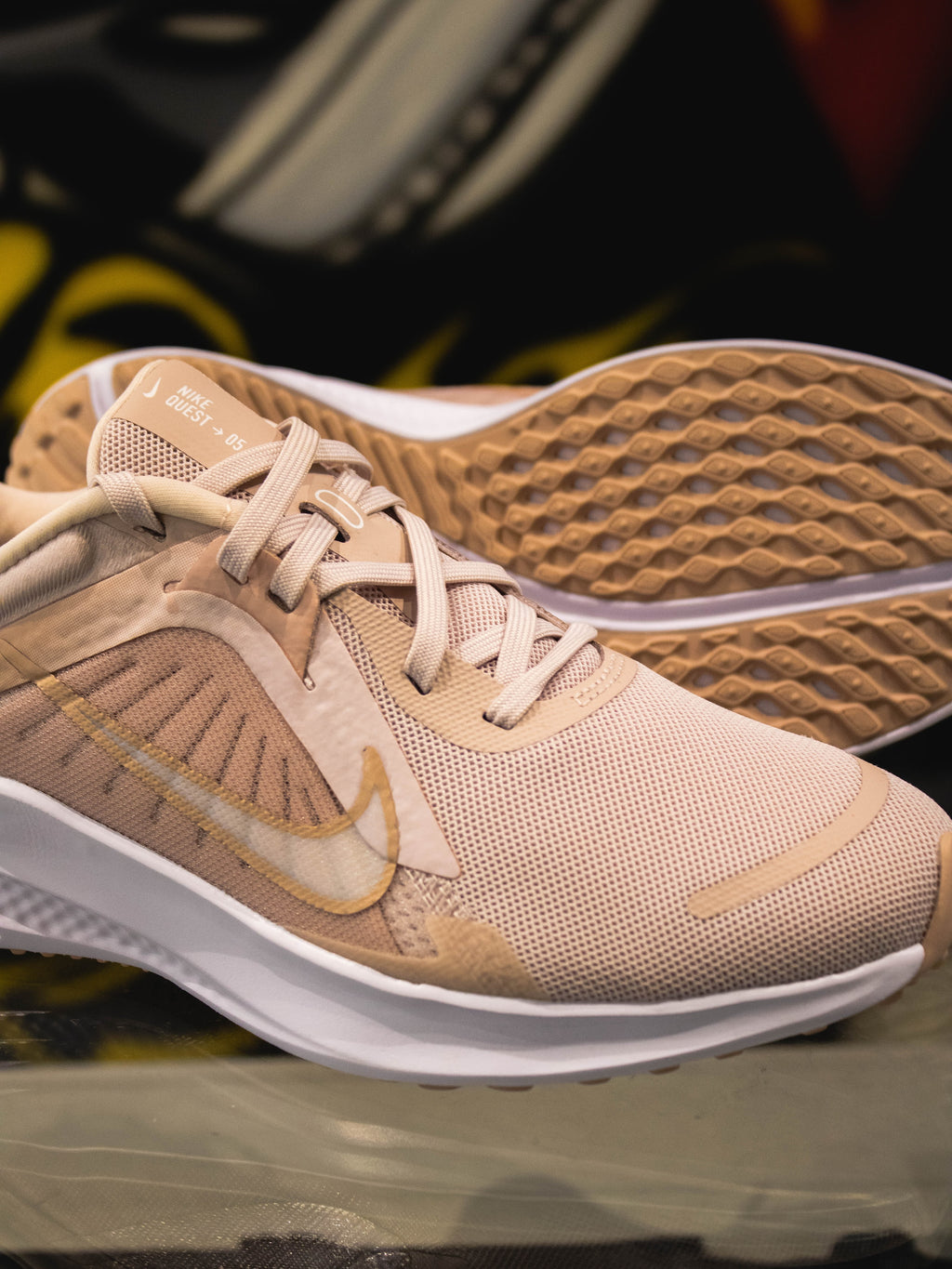 Nike Quest 5 Barely Rose