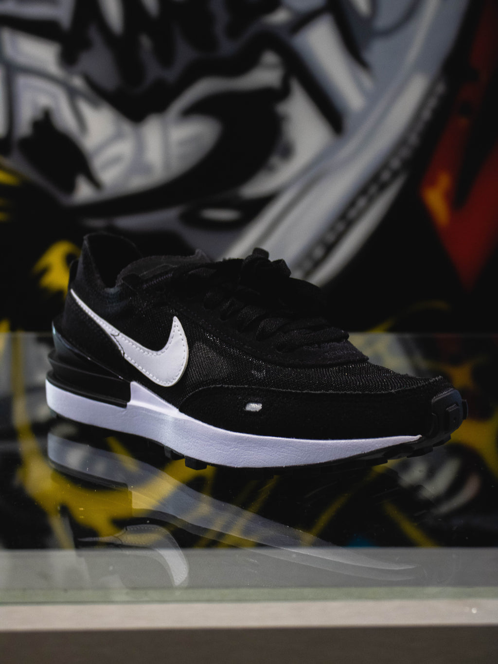 Nike Waffle One Black White