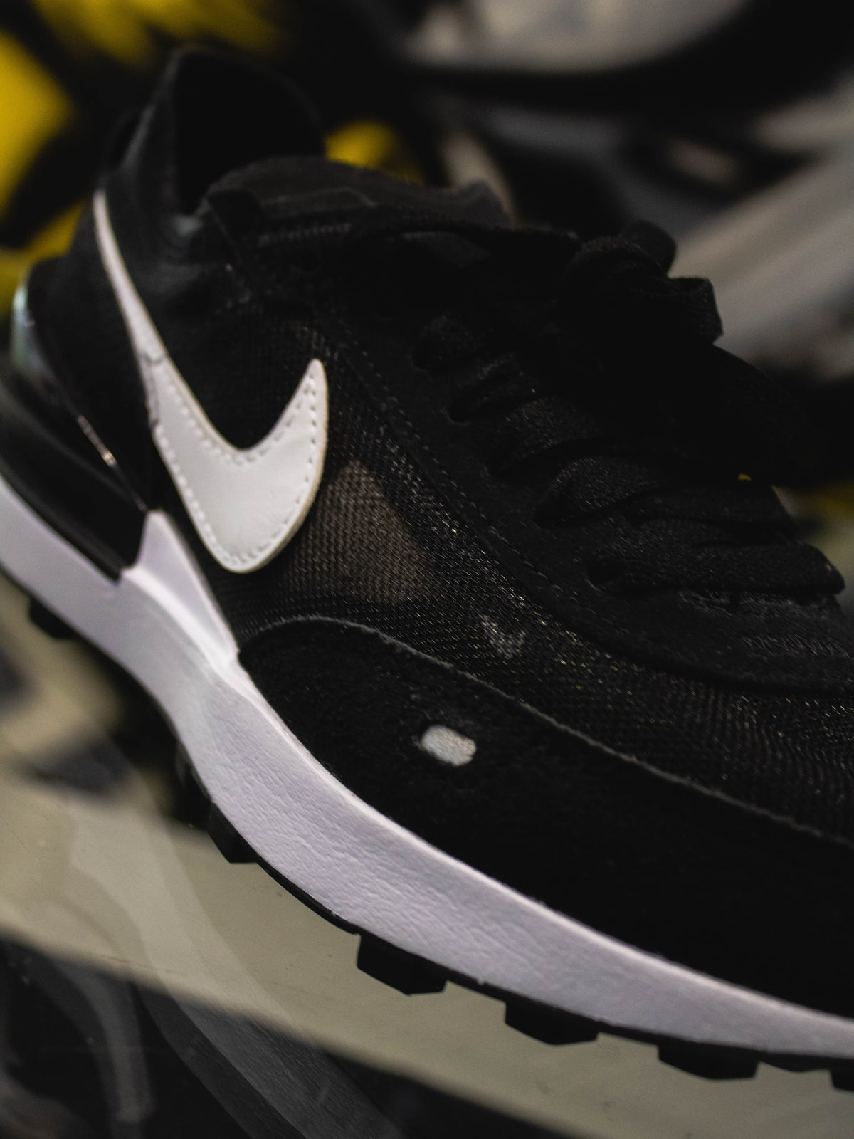 Nike Waffle One Black White