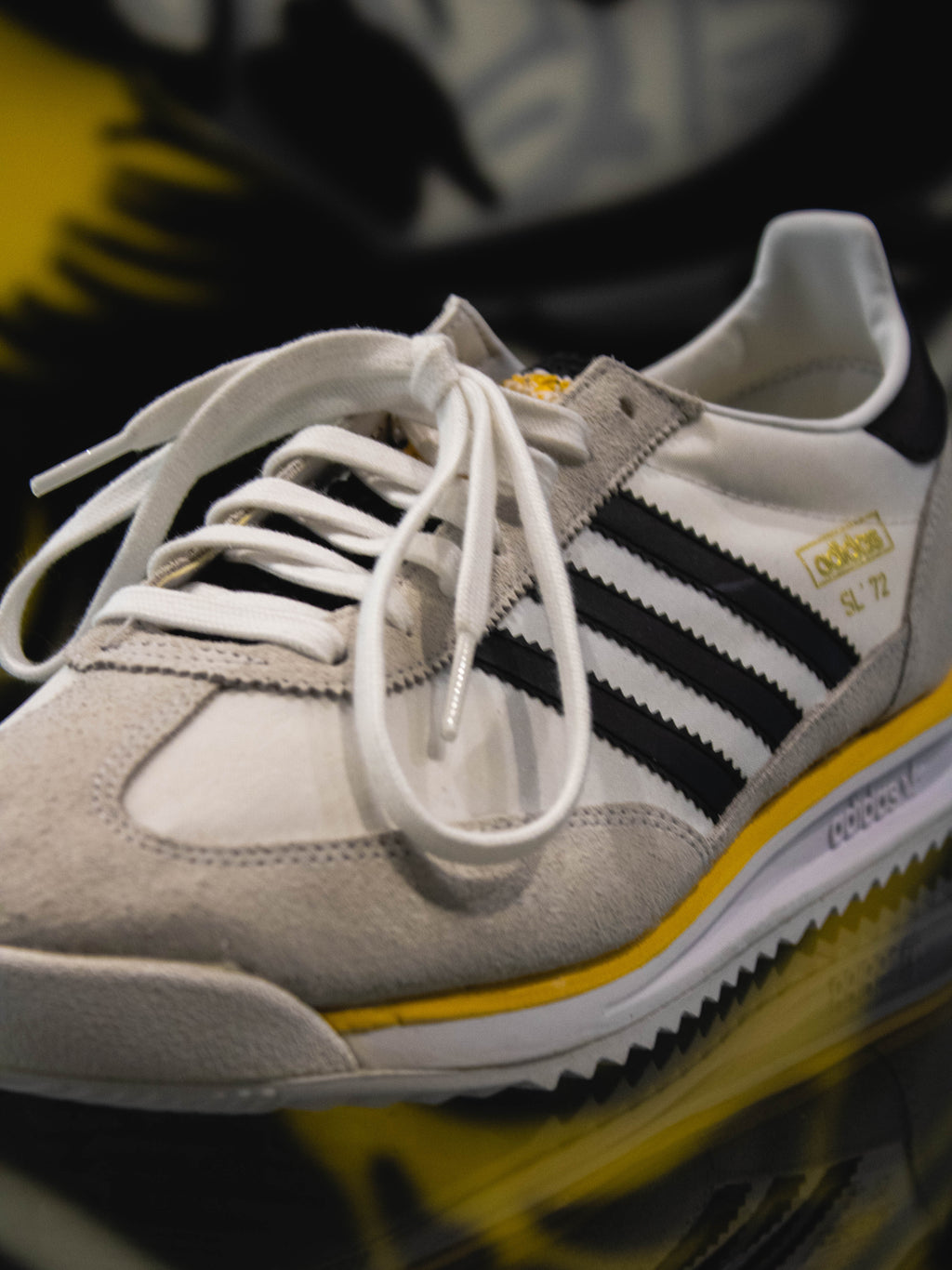 Adidas Originals SL-72 RS Cloud White / Core Black / Gum
